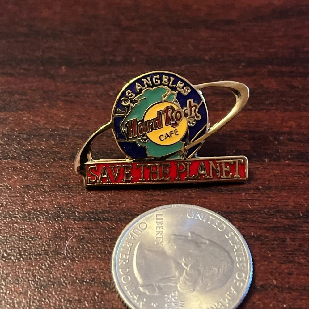 Hard Rock Cafe Los Angeles Earth‎ “Save The Planet” Lapel Hat Pin